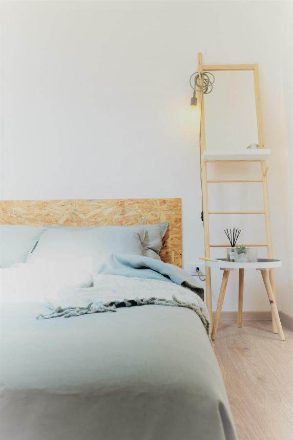 La Casa Di Ringhiera Appartement Alba  Buitenkant foto