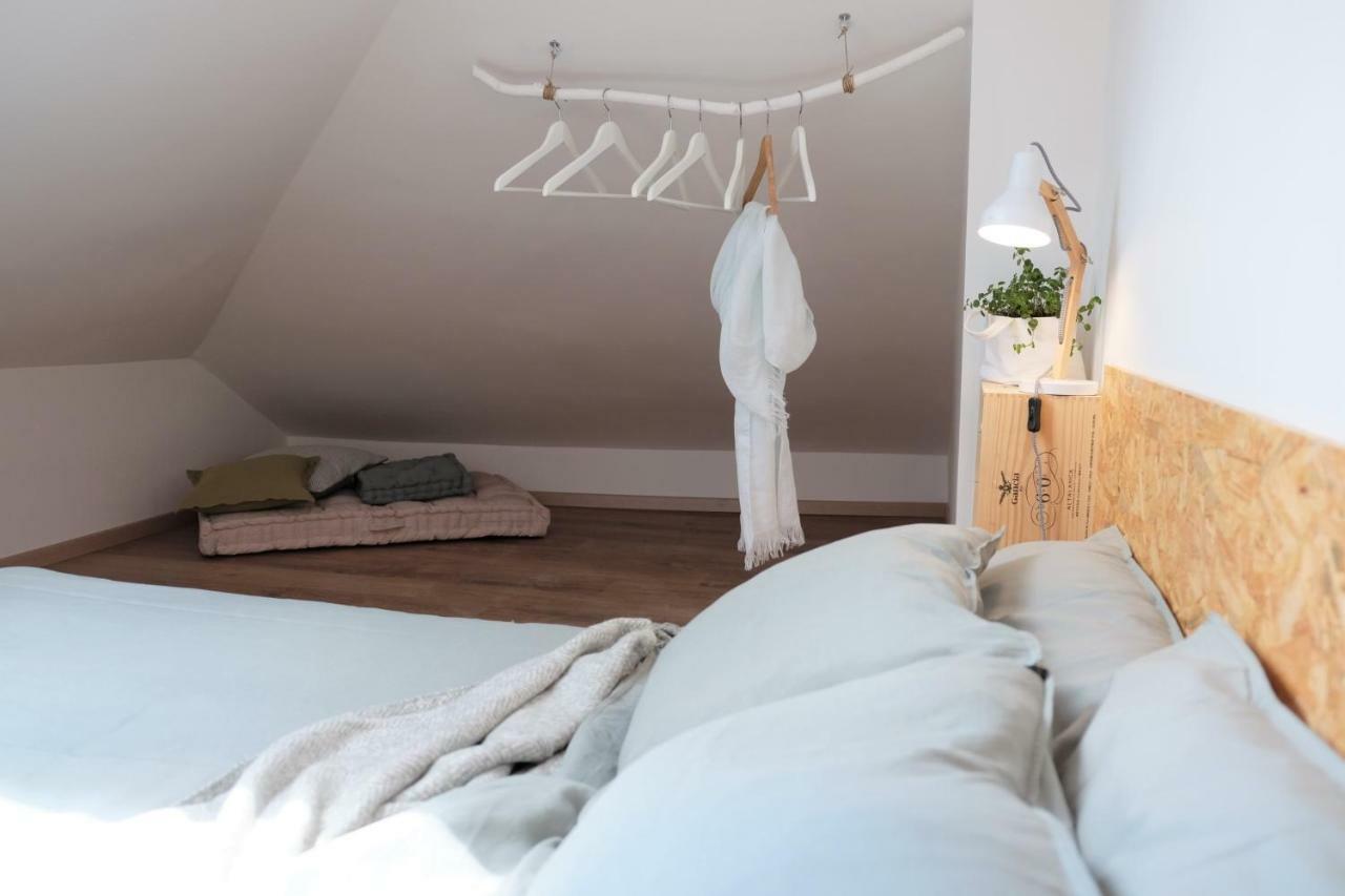 La Casa Di Ringhiera Appartement Alba  Buitenkant foto